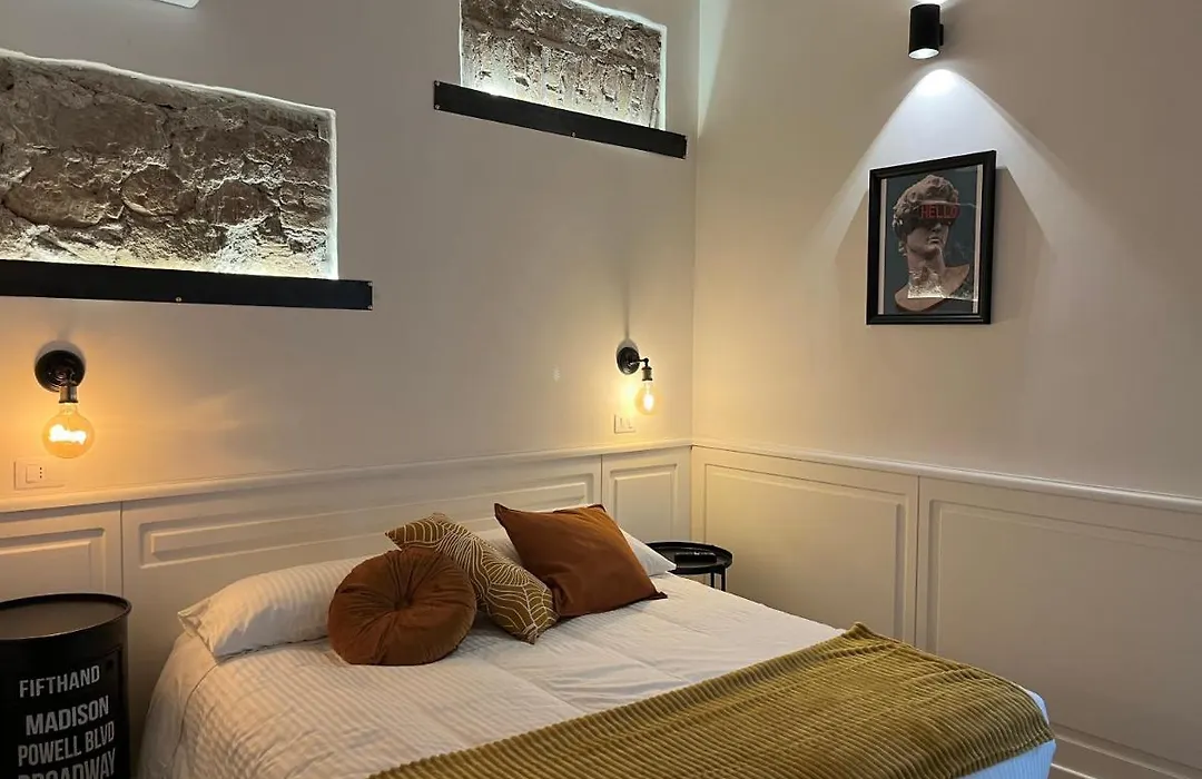 Domus Avi - Guest House-1