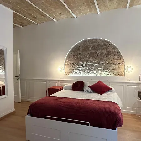Domus Avi - Guest House-2